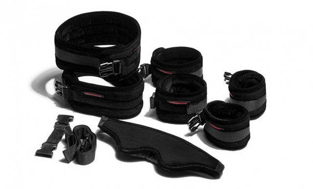 Black Label ESSE - Just for you desires