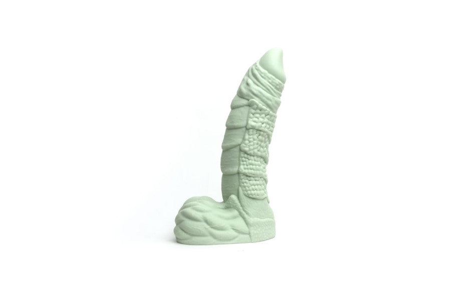 Willie Liquid Silicone Dildo Medium - Just for you desires