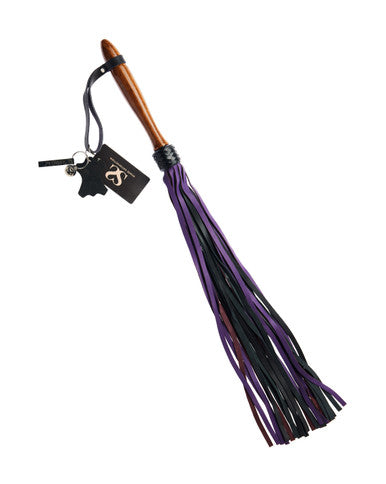245053 - Bound X Calf Leather Flogger With Wooden Handle - Just for you desires