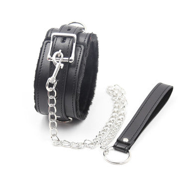 249133 - Premium Collar With Leash - Just for you desires