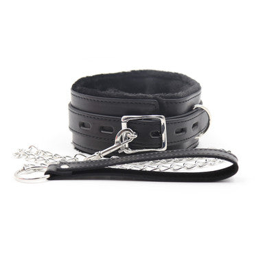 249133 - Premium Collar With Leash - Just for you desires