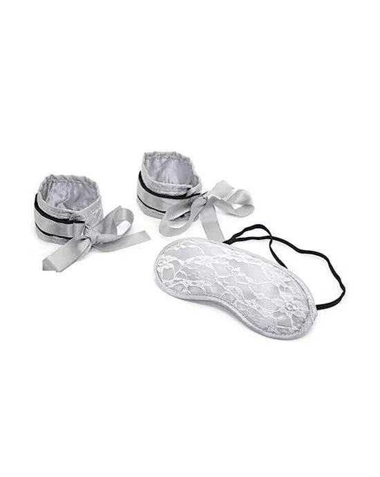 Kinki Lace Cuff and Mask Set - Just for you desires