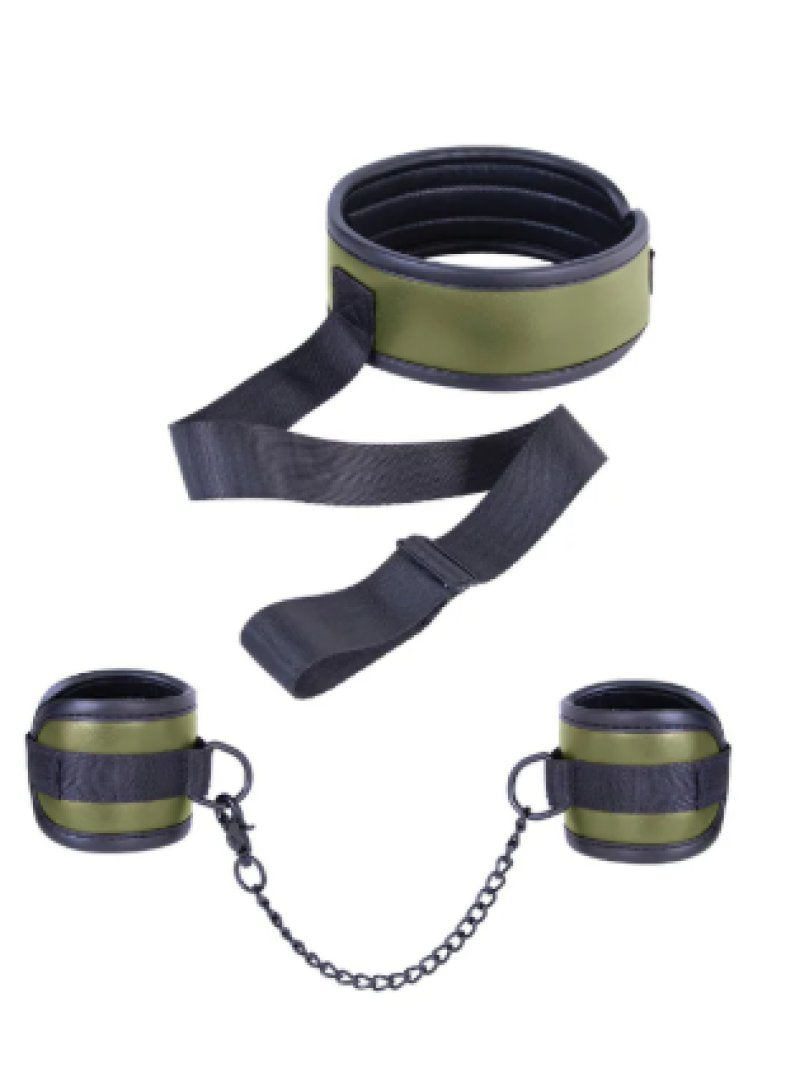 NAUGHTY MOMENT COLLAR WITH HAND CUFFS GREEN - Just for you desires