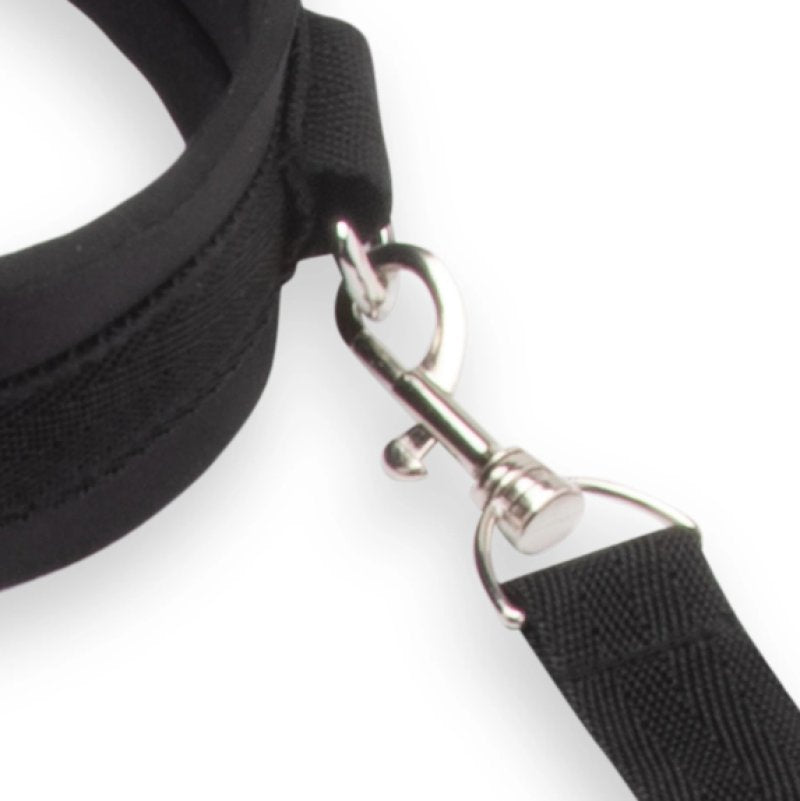 Lux Fetish Collar & Leash Set With Removable Cuffs