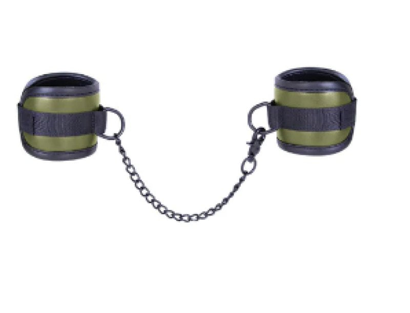 NAUGHTY MOMENT HAND CUFFS GREEN - Just for you desires